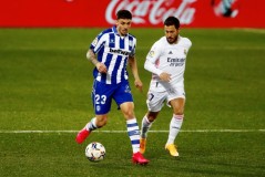 欧冠激战：球星精彩瞬间，劳塔罗射门与阿瑙托维奇绝杀瞬间